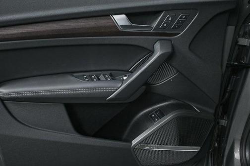 2025 Audi Q5 55 S line Premium Plus