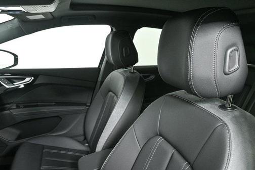 2025 Audi Q4 e-tron Prestige 55 quattro