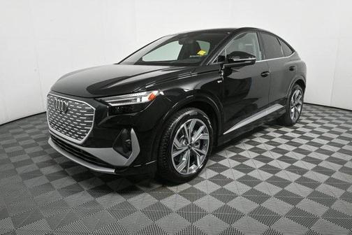 2025 Audi Q4 e-tron Prestige 55 quattro