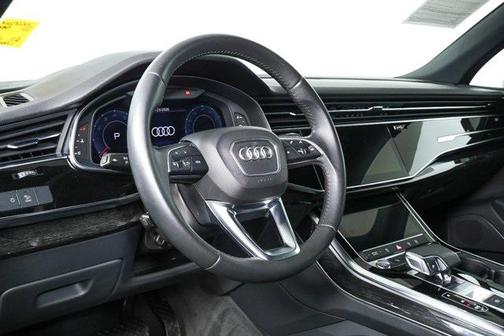 2020 Audi Q7 55 Premium Plus