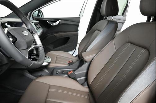 2025 Audi Q4 e-tron Premium 55 quattro