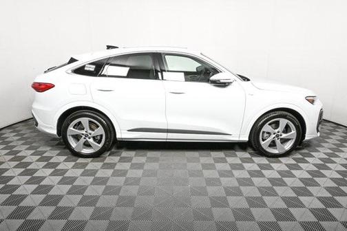 2025 Audi Q5 Prestige
