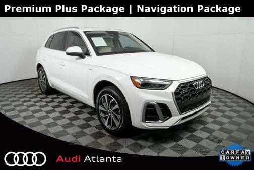 2022 Audi Q5 45 S line Premium Plus