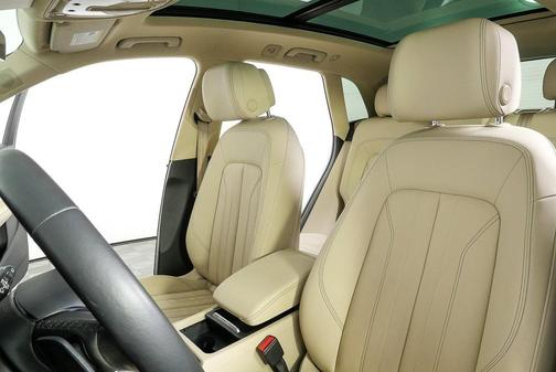 2022 Audi Q5 45 S line Premium Plus