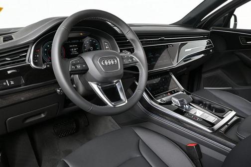 2026 Audi Q7 55 Premium Plus