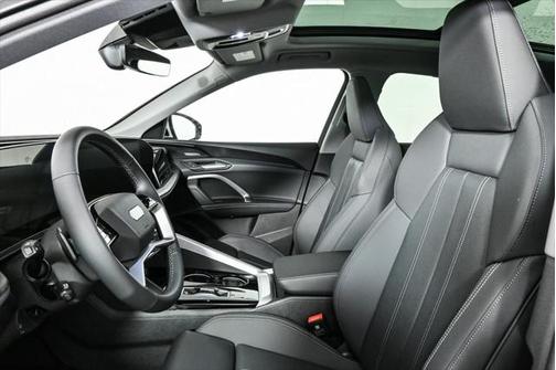 2025 Audi Q5 Premium Plus