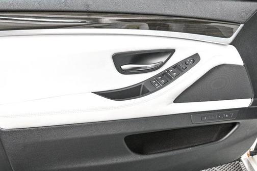 2013 BMW M5 Base