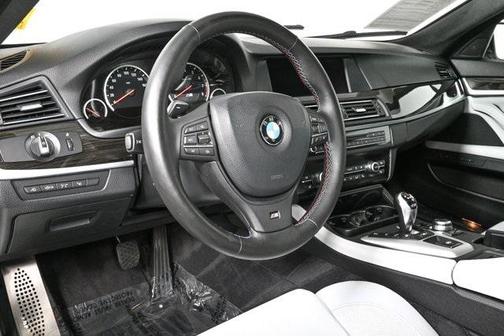 2013 BMW M5 Base