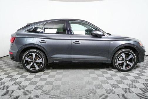 2023 Audi Q5 45 S line Premium Plus