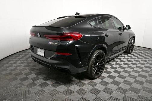 2022 BMW X6 M50i