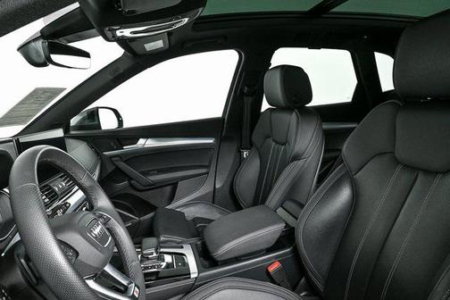 2024 Audi Q5 45 S line Premium Plus