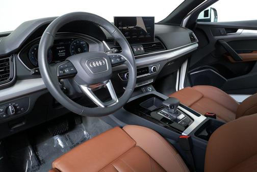 2025 Audi Q5 45 S line Premium