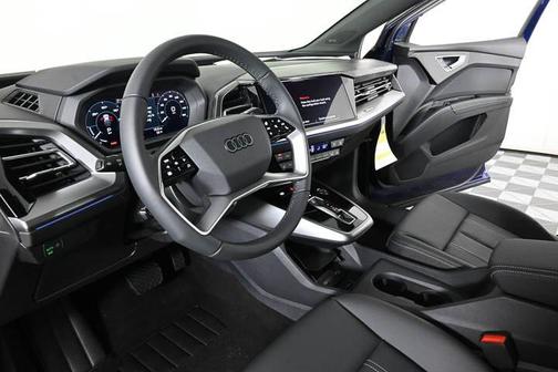 2025 Audi Q4 e-tron Premium Plus 55 quattro