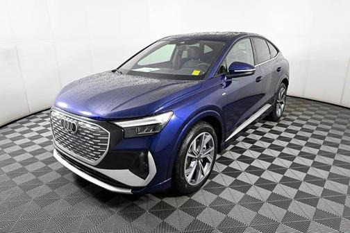 2025 Audi Q4 e-tron Premium Plus 55 quattro