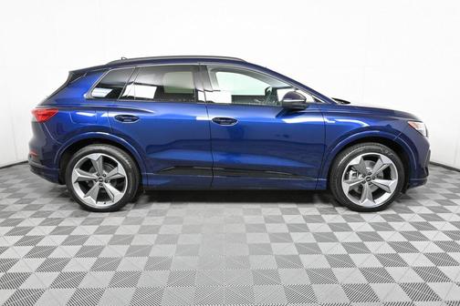 2025 Audi Q4 e-tron Prestige 55 quattro