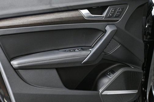 2025 Audi Q5 55 S line Premium Plus