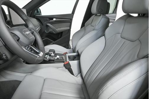 2025 Audi Q5 55 S line Premium Plus