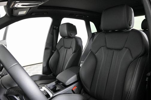 2025 Audi Q5 45 S line Premium
