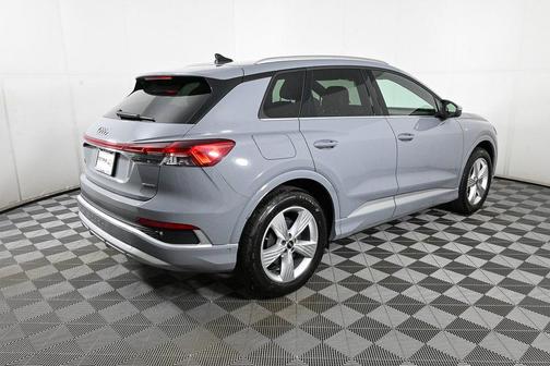 2024 Audi Q4 e-tron Premium Plus 55 quattro
