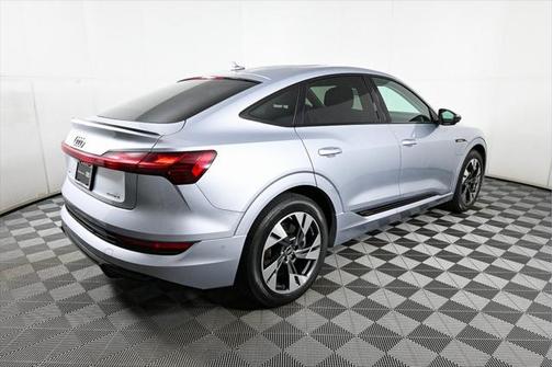 2022 Audi e-tron Sportback S line Premium