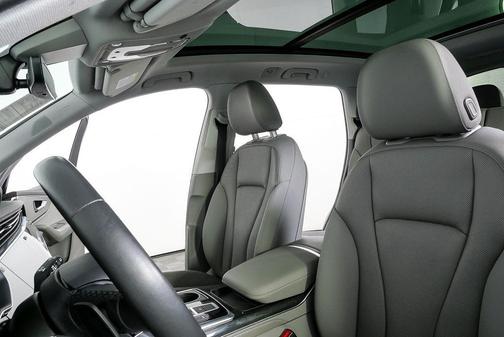 2021 Audi Q7 55 Premium Plus