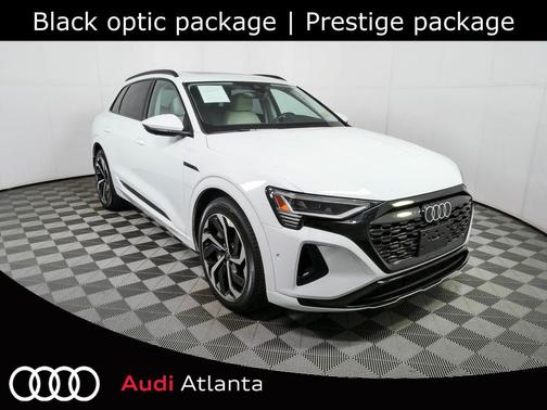 Glacier White Metallic 2024 Audi Q8 e-tron Prestige