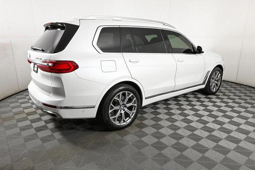 2021 BMW X7 xDrive40i