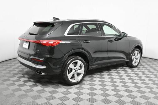2025 Audi Q5 Premium Plus