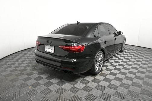 2023 Audi S4 Premium Plus TFSI quattro Tiptronic