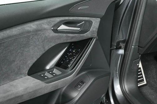 2025 Audi SQ6 e-tron Premium Plus quattro