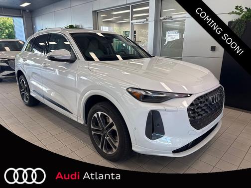 Glacier White Metallic 2025 Audi Q5 Premium Plus TFSI quattro S tronic