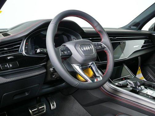 Daytona Gray Pearl Effect 2026 Audi Q7 55 Prestige