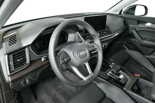 2025 Audi Q5 55 S line Premium Plus