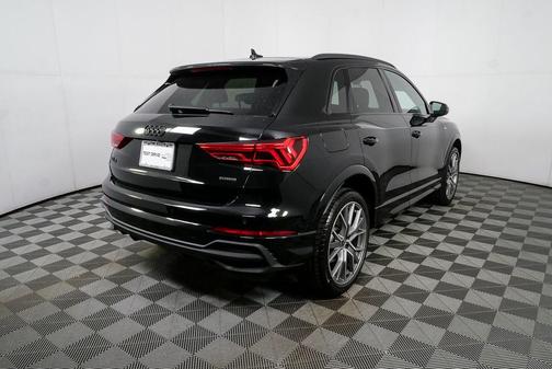 2025 Audi Q3 45 S line Premium Plus