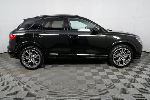 2025 Audi Q3 45 S line Premium Plus