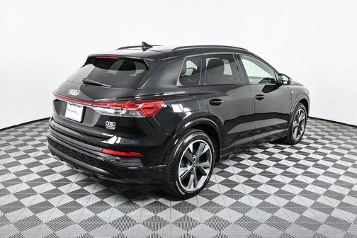 2024 Audi Q4 e-tron Prestige 55 quattro