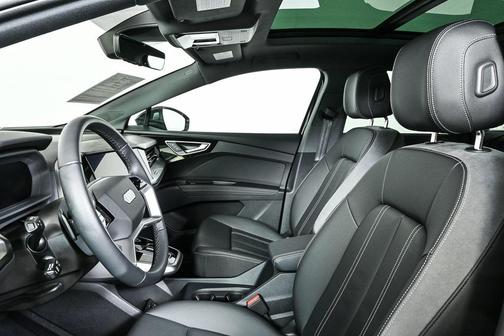 2024 Audi Q4 e-tron Prestige 55 quattro