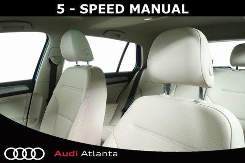 2017 Volkswagen Golf TSI Wolfsburg Edition 4-Door