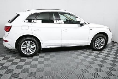 2022 Audi Q5 45 S line Premium