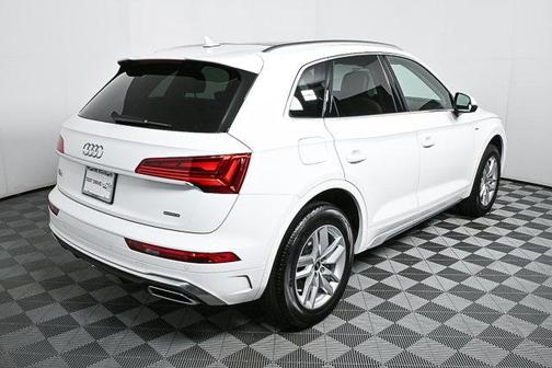 2022 Audi Q5 45 S line Premium