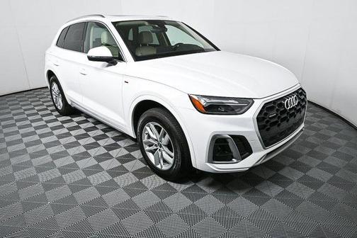 2022 Audi Q5 45 S line Premium