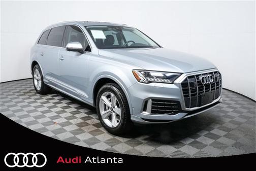 2023 Audi Q7 45 Premium Plus