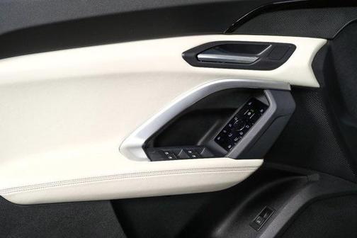 2025 Audi Q5 Premium TFSI quattro S tronic