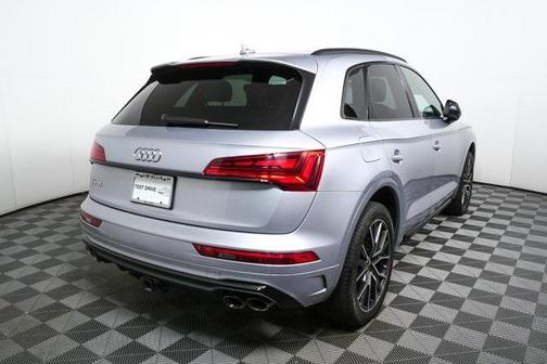 2023 Audi SQ5 3.0T Premium Plus