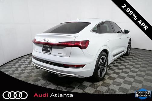 2022 Audi e-tron Sportback S line Premium