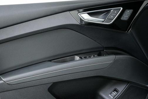 2023 Audi Q4 e-tron Premium Plus 40 RWD