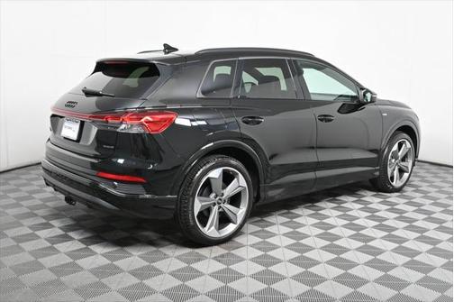 2025 Audi Q4 e-tron Prestige 55 quattro
