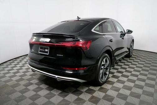 2022 Audi e-tron Sportback S line Premium