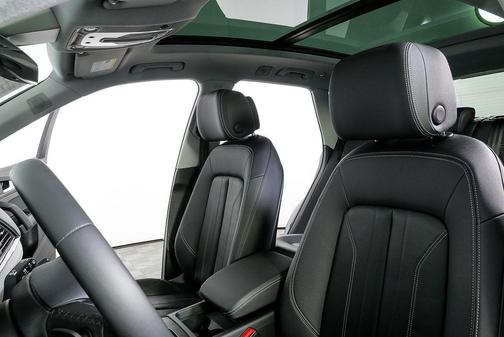 2023 Audi Q5 40 Premium Plus