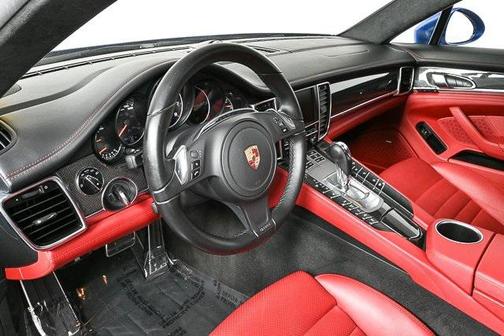 2015 Porsche Panamera GTS